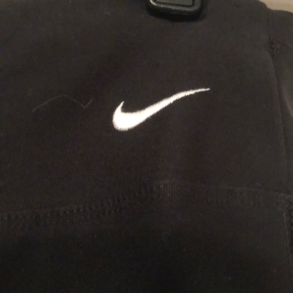 Comfortable Nike Black Capris - Picture 2 of 6